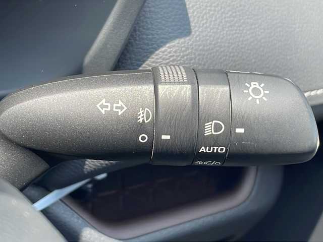 トヨタ ＲＡＶ４ G 三重県 2022(令4)年 3.7万km アティチュードブラックマイカ 純正ナビ/全周囲カメラ/シートエアコン/ベンチレーション/ハンドルヒーター/パワーシート/メモリシート/後席USB給電ポート/電動リヤゲート/ビルトインETC/純正アルミホイール/LEDヘッドライト/フォグライト/衝突軽減ブレーキ/車線抑制/先行車発進お知らせ/標識認識/BSM/電動格納ミラー/禁煙車