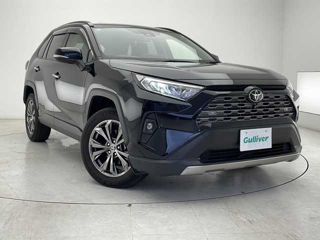 トヨタ ＲＡＶ４ G 千葉県 2022(令4)年 3.7万km アティチュードブラックマイカ 衝突軽減ブレーキ/レーンキープアシスト　/レーダークルーズコントロール　/前後コーナーセンサー/全方位カメラ/ブラインドスポットモニター/オートライトハイビーム　/LEDヘッドライト/電動リアゲート　/ステアリングヒーター/シートヒーター/エアシート/レザーシート/パワーシート　/シートメモリ/純正ディスプレイオーディオ/　BT/FM/AM/Miracast/ステアリングスイッチ/純正ビルトインETC/純正アルミホイール/純正フロアマット/純正ドアバイザー/スペアキー/スマートキー
