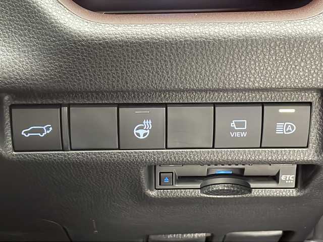 トヨタ ＲＡＶ４ G 千葉県 2022(令4)年 3.7万km アティチュードブラックマイカ 衝突軽減ブレーキ/レーンキープアシスト　/レーダークルーズコントロール　/前後コーナーセンサー/全方位カメラ/ブラインドスポットモニター/オートライトハイビーム　/LEDヘッドライト/電動リアゲート　/ステアリングヒーター/シートヒーター/エアシート/レザーシート/パワーシート　/シートメモリ/純正ディスプレイオーディオ/　BT/FM/AM/Miracast/ステアリングスイッチ/純正ビルトインETC/純正アルミホイール/純正フロアマット/純正ドアバイザー/スペアキー/スマートキー