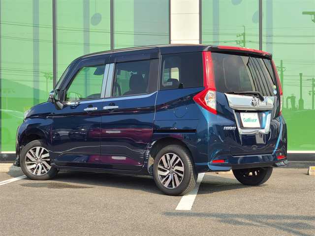 トヨタ ルーミー カスタムG S 福岡県 2017(平29)年 8.7万km ブラックマイカメタリック/レーザーブルークリスタルシャイン 2トーン メモリナビ/（AM/FM/CD/BT/フルセグTV）/クルーズコントロール/コーナーセンサー/バックカメラ/シートヒーター/両側パワースライドドア/衝突軽減システム/横滑り防止装置/２トンカラー/純正フロアマット/純正１４インチアルミホイール/純正LEDヘッドライト/アイドリングストップ/スマートキー/プッシュスタートボタン/ETC