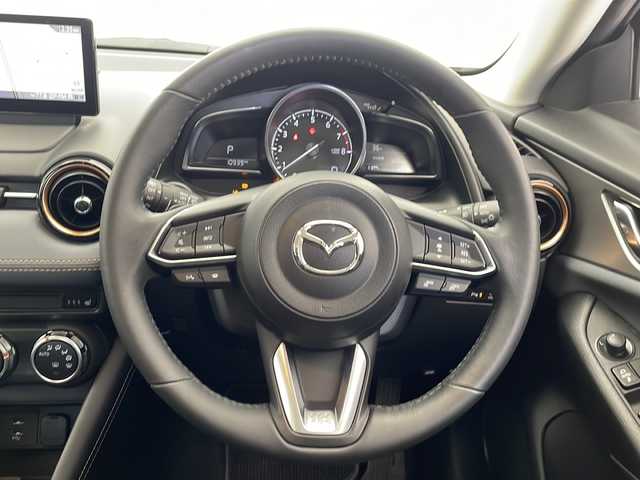 マツダ ＣＸ－３ 15S ビビッド モノトーン 愛知県 2024(令6)年 1.1万km ベージュⅡ 衝突軽減システム/純正９型SDナビ/全方位カメラ/レーダークルーズコントロール/シートヒーター/フルセグ/Bluetooth/バックカメラ/パワーシート/純正アルミホイール/ブラインドスポットモニター/LEDヘッドライト/パドルシフト/ステアリングヒーター/ドライブレコーダー/ETC/ステアリングスイッチ/スマートキー/プッシュスタート