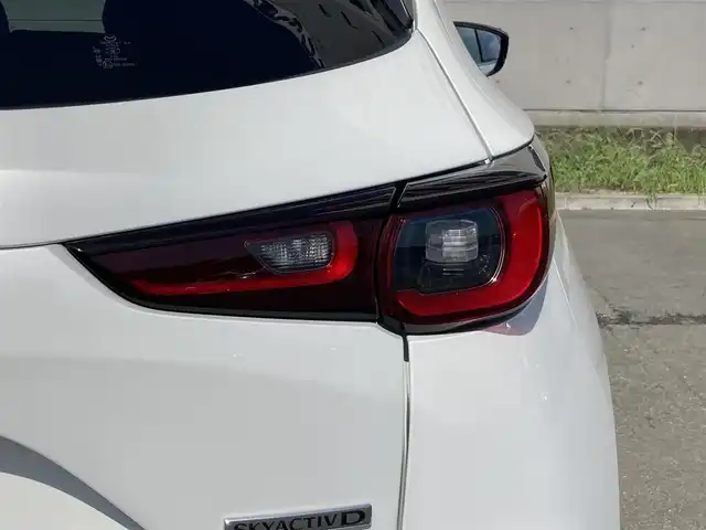 マツダ ＣＸ－５ XD スポーツアピアランス 静岡県 2023(令5)年 2.3万km ロジウムホワイトプレミアムメタリック i-ACTIVESENSE/純正10.25型ナビ（ディスプレイオーディオ）/　AM FM Bluetooth スマホ連携/フルセグTV/スマートシティブレーキサポート/バックモニター/BOSEサウンドシステム/前後ドライブレコーダー/電動パーキングブレーキ/オートブレーキホールド/前席パワーシート/シートヒーター&ベンチレーション/ステアリングヒーター/電動リアゲート/パドルシフト/ワイヤレス充電Qi/USBポート/純正19インチアルミホイール/スマートキー×2本/ワンオーナー/360°ビューモニター