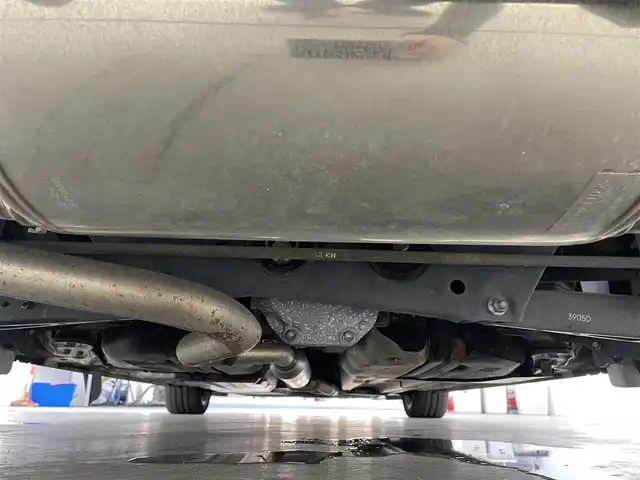 トヨタ ８６ GT 滋賀県 2013(平25)年 7.8万km サテンホワイトパール メモリーナビ/・Bluetooth/CD/DVD/ワンセグ/スマートキー/キセノンライト/純正１７AW/プッシュスタート/ETC/パドルシフト/オートエアコン/ABS