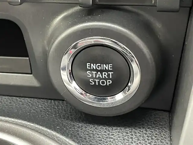 トヨタ ８６ GT 滋賀県 2013(平25)年 7.8万km サテンホワイトパール メモリーナビ/・Bluetooth/CD/DVD/ワンセグ/スマートキー/キセノンライト/純正１７AW/プッシュスタート/ETC/パドルシフト/オートエアコン/ABS