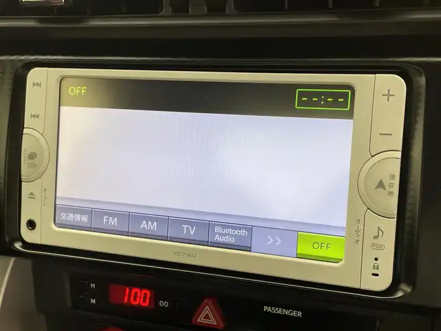 トヨタ ８６ GT 滋賀県 2013(平25)年 7.8万km サテンホワイトパール メモリーナビ/・Bluetooth/CD/DVD/ワンセグ/スマートキー/キセノンライト/純正１７AW/プッシュスタート/ETC/パドルシフト/オートエアコン/ABS
