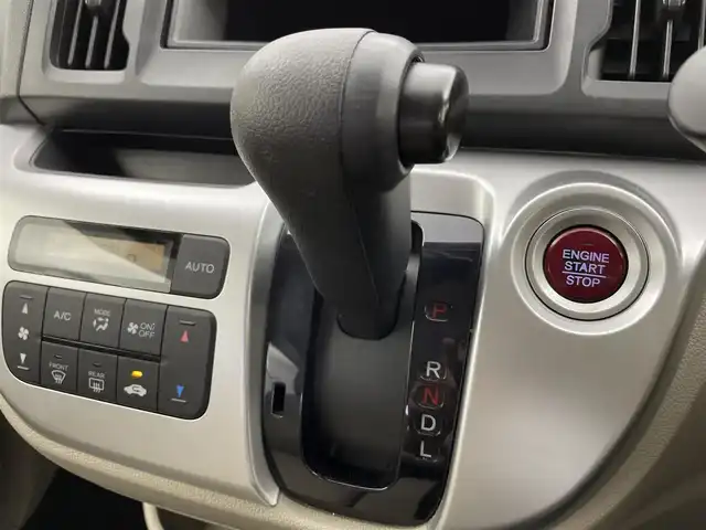 ホンダ Ｎ ＷＧＮ G 富山県 2015(平27)年 6.5万km スマートブラック 鉄チン付き冬タイヤ積込/AM/FM/CD/AUXプレイヤー/横滑り防止装置/ABS/スマートキー×２/プッシュスタート/ETC/アイドリングストップ/ドアバイザー/純正フロアマット/オートエアコン