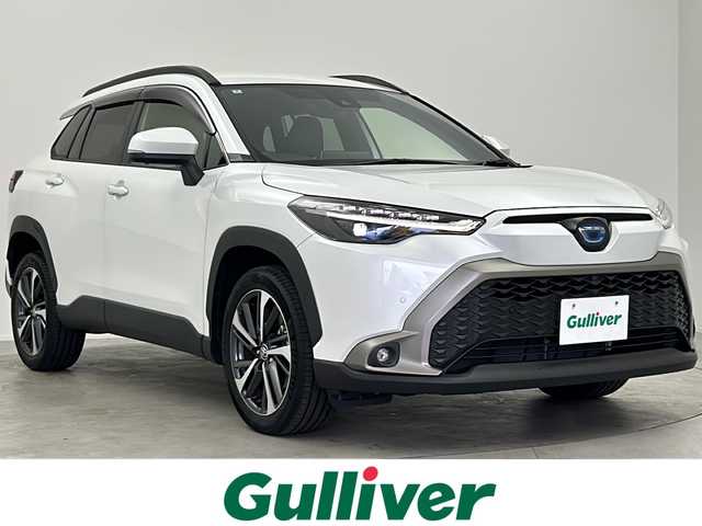 トヨタ カローラ クロス ハイブリッド Z 大阪府 2022(令4)年 1.5万km パール 純正9インチナビ/・Bluetooth/・フルセグTV/・ラジオ/・USB接続/トヨタセーフティセンス/・プリクラッシュセーフティー/・レーンディパーチャーアラート/・ブラインドスポットモニター/・レーダークルーズコントロール/・オートマチックハイビーム/パノラマミックビューモニター/バックカメラ/パワーバックドア/オートホールド/ルーフレール/前席シートヒーター/ビルトインETC