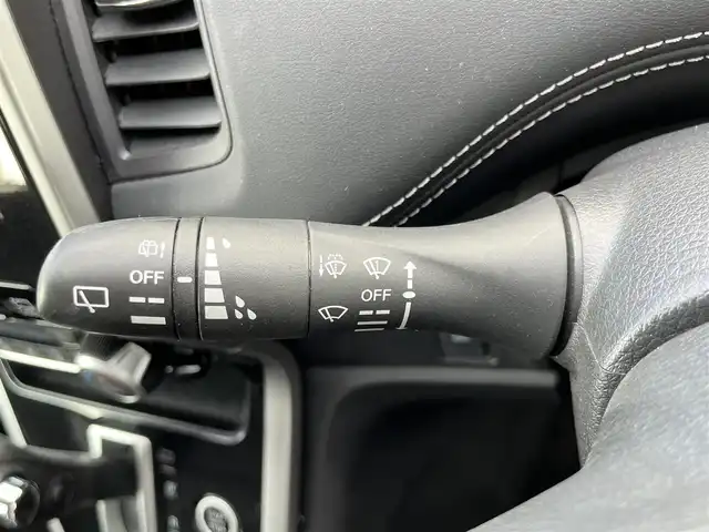 日産 セレナ ハイウェイスター 奈良県 2017(平29)年 7.6万km ブリリアントホワイトパール プッシュスタート/純正ディーラーナビ/フルセグテレビ/アラウンドビューモニター/Bluetooth/iPod/USB/CD再生/ETC/前後コーナーセンサー/クルーズコントロール/エマージェンシーブレーキ/踏み間違い防止アシスト/アイドリングストップ/両側パワースライドドア/純正アルミホイール/スマートキー