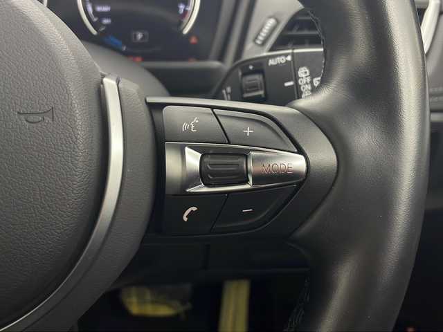 ＢＭＷ ２２５ＸＥ アイパフォーマンス アクティブツアラー Mスポーツ 秋田県 2019(平31)年 2.7万km アルピンホワイトⅢ 4WD/純正HDDナビ/　(AM/FM/Bluetooth/USB)/バックカメラ/アダプティブクルーズコントロール/レザーシート/前席パワーシート/前席シートヒーター/パワーバックドア/ヘッドアップディスプレイ/社外フロアマット/オートライト/オートハイビーム/スマートキー/スペアキー/ETC/取扱説明書/保証書