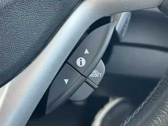 ホンダ ＣＲ－Ｚ αブラックレーベル 茨城県 2012(平24)年 7.1万km プレミアムホワイトパール ディスプレイオーディオ（Bluetooth）/バックカメラ/クルーズコントロール/ETC/モデューロアルミホイール/6MT/横滑り防止装置/ABS/オートライト/パワーステアリング/Wエアバッグ/純正フロアマット/コンフォートビューパッケージ/マルチインフォメーションディスプレイ