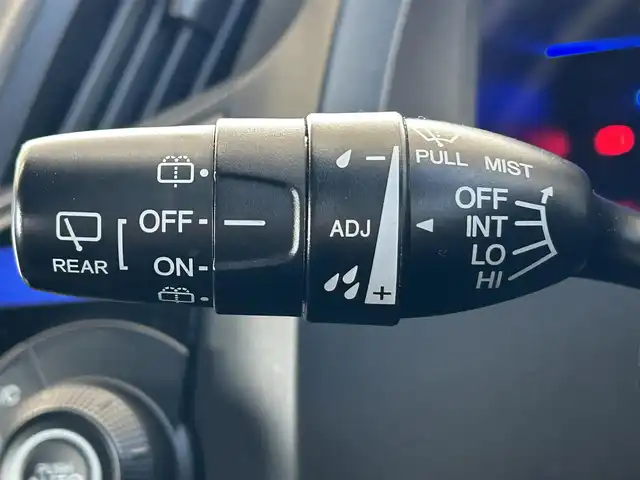 ホンダ ＣＲ－Ｚ αブラックレーベル 茨城県 2012(平24)年 7.1万km プレミアムホワイトパール ディスプレイオーディオ（Bluetooth）/バックカメラ/クルーズコントロール/ETC/モデューロアルミホイール/6MT/横滑り防止装置/ABS/オートライト/パワーステアリング/Wエアバッグ/純正フロアマット/コンフォートビューパッケージ/マルチインフォメーションディスプレイ