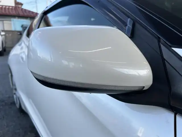 ホンダ ＣＲ－Ｚ αブラックレーベル 茨城県 2012(平24)年 7.1万km プレミアムホワイトパール ディスプレイオーディオ（Bluetooth）/バックカメラ/クルーズコントロール/ETC/モデューロアルミホイール/6MT/横滑り防止装置/ABS/オートライト/パワーステアリング/Wエアバッグ/純正フロアマット/コンフォートビューパッケージ/マルチインフォメーションディスプレイ