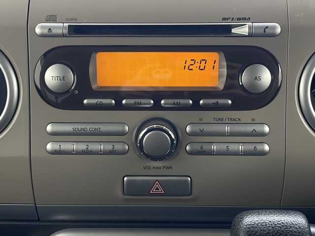 スズキ ラパン X 秋田県 2013(平25)年 6万km マルーンブラウンパール 4WD/ABS/盗難防止装置/D席シートヒーター/電動格納ミラー/ウィンカーミラー/純正オーディオ/ヘッドライトレベライザー/純正アルミホイール/純正フロアマット/サイドバイザー