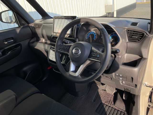 日産 ルークス HWS Gターボ プロパイロットED 千葉県 2023(令5)年 1.7万km フローズンバニラパール 純正9インチナビ/全周囲カメラ/ドライブレコーダー/パーキングアシスト/衝突被害軽減システム/車線逸脱警報/クルーズコントロール/両側パワースライドドア/横滑り防止装置/ETC/アイドリングストップ/LEDヘッドライト/オートライト/ウィンカーミラー/電動格納ミラー/純正15インチAW/シートリフター/プッシュスタート/スマートキー/フロアマット/スペアキー/取扱説明書/保証書