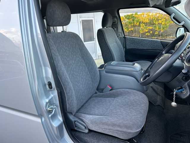 トヨタ ハイエース GL 長崎県 2008(平20)年 3.4万km シルバーマイカM ワンオーナー/社外ETC/CD/片側スライドドア/ハロゲンライト/純正フロアマット/電格ミラー/保証書