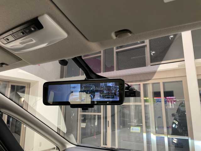 日産 セレナ ハイウェイスターVセレクションⅡ 埼玉県 2019(令1)年 2.8万km ダイヤモンドブラック プロパイロット/エマージェンシーブレーキ/純正9インチナビ/　　CD/DVD/BT/フルセグTV/アラウンドビューモニター/純正フリップダウンモニター/両側パワースライドドア/インテリジェントクルーズコントロール/LEDオートライト/純正16インチAW/インテリジェントルームミラー/プッシュスタート/ETC/禁煙車