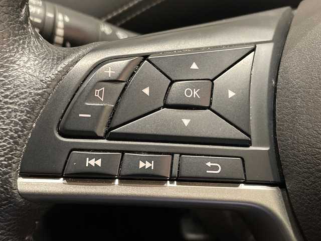 日産 セレナ ハイウェイスターVセレクションⅡ 埼玉県 2019(令1)年 2.8万km ダイヤモンドブラック プロパイロット/エマージェンシーブレーキ/純正9インチナビ/　　CD/DVD/BT/フルセグTV/アラウンドビューモニター/純正フリップダウンモニター/両側パワースライドドア/インテリジェントクルーズコントロール/LEDオートライト/純正16インチAW/インテリジェントルームミラー/プッシュスタート/ETC/禁煙車