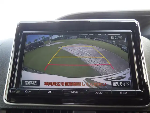 トヨタ エスクァイア Gi 千葉県 2018(平30)年 4.8万km ホワイトパールクリスタルシャイン Toyota Safety Sense/・プリクラッシュセーフティ/・レーンディパーチャーアラート/・オートハイビーム/両側パワースライドドア/純正SDナビ/地デジTV/【DVD/CD再生機能　Bluetooth接続】/バックカメラ/ドライブレコーダー/前席シートヒーター/ETC（2.0）/LEDヘッドライト/純正15インチアルミホイル/サイド/カーテンエアバッグ/スマートキー