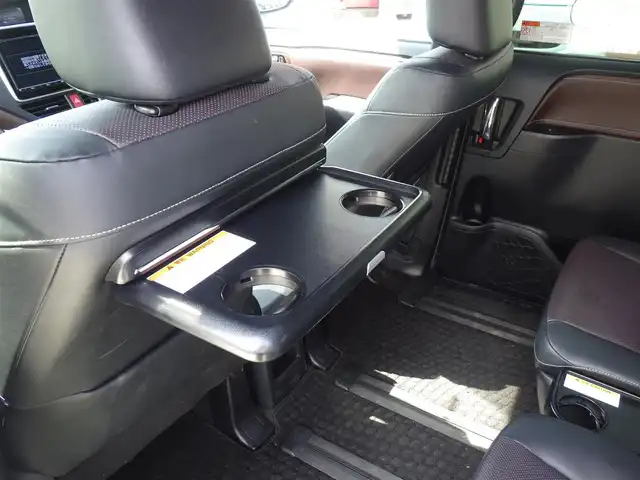 トヨタ エスクァイア Gi 千葉県 2018(平30)年 4.8万km ホワイトパールクリスタルシャイン Toyota Safety Sense/・プリクラッシュセーフティ/・レーンディパーチャーアラート/・オートハイビーム/両側パワースライドドア/純正SDナビ/地デジTV/【DVD/CD再生機能　Bluetooth接続】/バックカメラ/ドライブレコーダー/前席シートヒーター/ETC（2.0）/LEDヘッドライト/純正15インチアルミホイル/サイド/カーテンエアバッグ/スマートキー