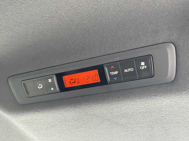 トヨタ ノア Si ダブルバイビーⅡ 三重県 2020(令2)年 4.8万km ホワイトパールクリスタルシャイン 純正10インチナビ/両側パワースライドドア/クルーズコントロール/ビルトイン2.0ETC/社外前後ドライブレコーダー/バックカメラ/ステアリングリモコン/オートライト/LEDヘッドライト/フォグライト/衝突軽減ブレーキ/レーンキープアシスト/先行車発進お知らせ/アイドリングストップ/16インチアルミホイール/スペアキー/電動格納ミラー/禁煙車