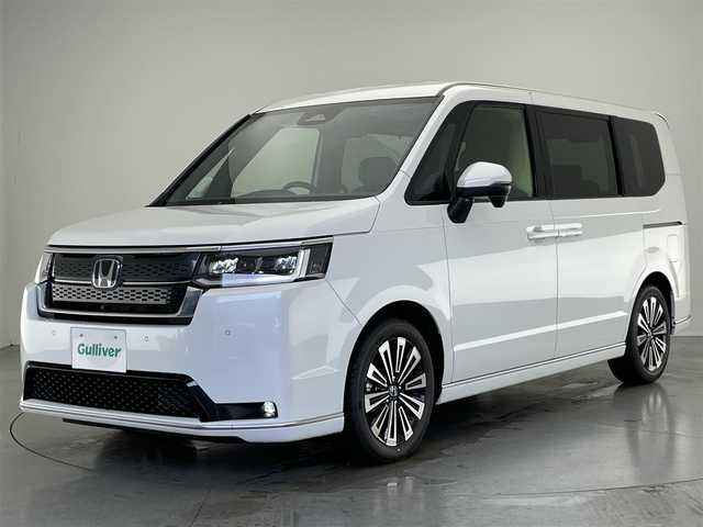 ホンダ ステップワゴン スパーダ eHEV プレミアムライン 愛知県 2025(令7)年 0.1万km未満 プラチナホワイトパール 登録済未使用車　ホンダコネクトナビ装着用スペシャルＰＫＧ　マルチビューカメラ　ＢＳＭ　ホンダセンシング　衝突軽減装置　追従クルコン　ハーフレザー　シートヒーター　電動リアゲート　両側パワスラ　禁煙車