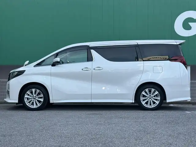 トヨタ アルファード S 千葉県 2017(平29)年 3.9万km ホワイトパールクリスタルシャイン 社外SDナビ/　（BT/DVD/CD/フルセグ/iPod）/ツインムーンルーフ/社外後席フリップダウンモニター/バックカメラ/ETC/両側パワースライドドア/オートライト/LEDヘッドライト/フォグ/バックドアイージークローザー/前後コーナーセンサー/スマートキー/プッシュスタート