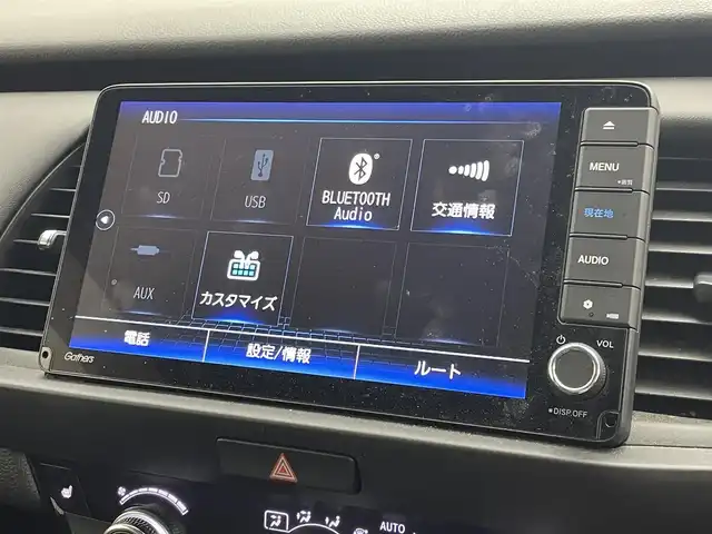 ホンダ フィット e:HEVリュクス 茨城県 2020(令2)年 5.7万km クリスタルブラックパール プッシュスタート/アイドリングストップ/追従型クルーズコントロール/ビルトインETC/バックカメラ/純正9インチナビ/フルセグテレビ/Bluetooth/DVD/ハーフレザーシート/シートヒーターD+N席/LEDヘッドライト/オートライト/オートマチックハイビーム/レーンキープアシスト