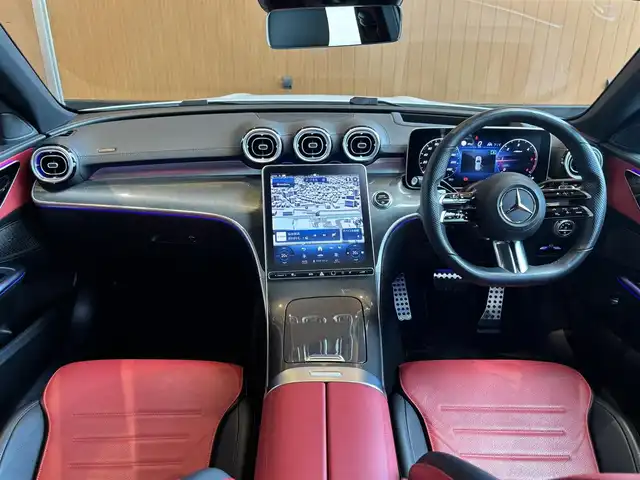 メルセデス・ベンツ Ｍ・ベンツ Ｃ２２０ｄ ステーションワゴン アバンギャルドAMGライン 宮城県 2022(令4)年 5万km 白 レーダセーフティパッケージ/レザーエクスクルーシブパッケージ/パノラミックスライディングルーフ/MBUXナビゲーションシステム/フルセグTV/360°カメラシステム/AppleCarPlay/ブラック/レッドレザーシート/パワーシート/シートヒーター/LEDヘッドライト/キーレスゴー/パワーバックドア/置くだけ充電/アンビエントライト/純正18インチAW