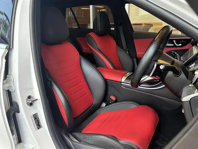メルセデス・ベンツ Ｍ・ベンツ Ｃ２２０ｄ ステーションワゴン アバンギャルドAMGライン 宮城県 2022(令4)年 5万km 白 レーダセーフティパッケージ/レザーエクスクルーシブパッケージ/パノラミックスライディングルーフ/MBUXナビゲーションシステム/フルセグTV/360°カメラシステム/AppleCarPlay/ブラック/レッドレザーシート/パワーシート/シートヒーター/LEDヘッドライト/キーレスゴー/パワーバックドア/置くだけ充電/アンビエントライト/純正18インチAW