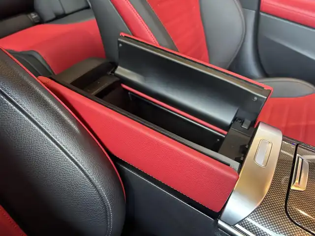 メルセデス・ベンツ Ｍ・ベンツ Ｃ２２０ｄ ステーションワゴン アバンギャルドAMGライン 宮城県 2022(令4)年 5万km 白 レーダセーフティパッケージ/レザーエクスクルーシブパッケージ/パノラミックスライディングルーフ/MBUXナビゲーションシステム/フルセグTV/360°カメラシステム/AppleCarPlay/ブラック/レッドレザーシート/パワーシート/シートヒーター/LEDヘッドライト/キーレスゴー/パワーバックドア/置くだけ充電/アンビエントライト/純正18インチAW