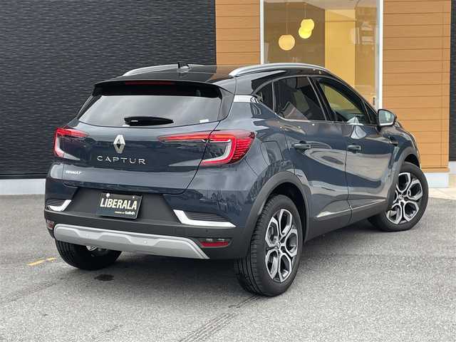 ルノー ルノー キャプチャー インテンス 栃木県 2022(令4)年 1.3万km 紺Ⅱ ワンオーナー /パドルシフト/ACC/AppleCarPlay/全方位カメラ/ETC/ハーフレザー /シートヒーター /LEDヘッドライト/オートライト/パーキングセンサー /アクティブブレーキ/レーンキープアシスト/ブラインドスポット /アンビエントライト