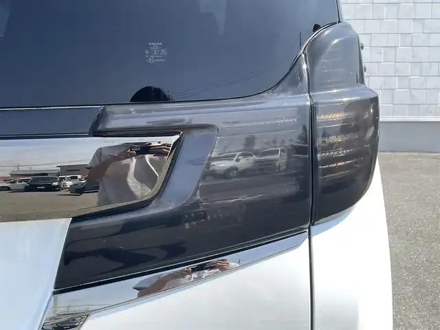 トヨタ ヴェルファイア Z Aエディション ゴールデンアイズ 愛知県 2016(平28)年 5.4万km ホワイトパールクリスタルシャイン モデリスタフルエアロ/モデリスタフロントグリル/モデリスタマフラー/TEIN車高調/BBS製20インチアルミホイール/ツインムーンルーフ/ALPINEナビ/ALPINE後席フリップダウンモニター/フルセグTV/バックカメラ/CD/DVD再生/Bluetooth接続/MTモード付きAT/クルーズコントロール/両側パワースライドドア/社外製フロアマット/ウォークスルー（2列目）/オットマン（N、2列目）/電動リアゲート/LEDヘッドライト/コーナーセンサー/横滑り防止装置/電動パーキングブレーキ/ブレーキホールド/ドライブレコーダー（前）/ETC/T’zレーダー探知機