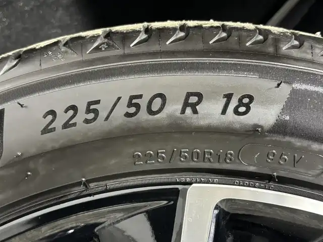 ホンダ ヴェゼル ハイブリッド e:HEV PLaY 大阪府 2022(令4)年 0.9万km サンドカーキパール サンルーフ 純正9incナビTV Bカメラ ETC2.0 ホンダセンシング ハーフレザー シートヒーター 電動リアゲート 衝突軽減 レーダーC BSM クリアランスソナー 置き型充電 前後ドラレコ