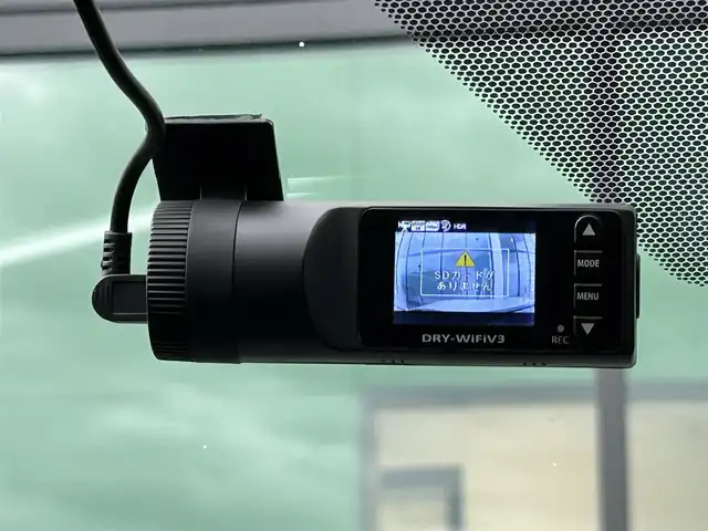 トヨタ ＲＡＶ４ G Zパッケージ 香川県 2021(令3)年 2.8万km ホワイトパールクリスタルシャイン 純正9インチディスプレイオーディオ/→AM/FM/Bluetooth/パノラマムーンルーフ/全方位カメラ/パワーバックドア/寒冷地仕様/ブラインドスポットモニター/衝突軽減ブレーキ/レーダークルーズコントロール/レーンキープアシスト/ドライブレコーダー/レザーシート/ハンドルヒーター/シートヒーター/パワーシート/メモリーシート/LEDヘッドライト/オートハイビーム/コーナーセンサー/スマートキー/プッシュスタート/スマートキー/社外フロアマット/純正19インチアルミホイール/ステアリングスイッチ