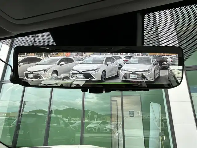 トヨタ ＲＡＶ４ G Zパッケージ 香川県 2021(令3)年 2.8万km ホワイトパールクリスタルシャイン 純正9インチディスプレイオーディオ/→AM/FM/Bluetooth/パノラマムーンルーフ/全方位カメラ/パワーバックドア/寒冷地仕様/ブラインドスポットモニター/衝突軽減ブレーキ/レーダークルーズコントロール/レーンキープアシスト/ドライブレコーダー/レザーシート/ハンドルヒーター/シートヒーター/パワーシート/メモリーシート/LEDヘッドライト/オートハイビーム/コーナーセンサー/スマートキー/プッシュスタート/スマートキー/社外フロアマット/純正19インチアルミホイール/ステアリングスイッチ