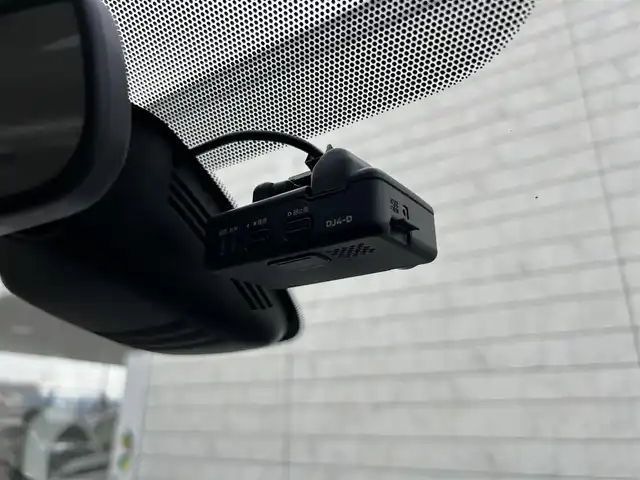 日産 セレナ ハイウェイスターVセレクションⅡ 福岡県 2019(平31)年 3.8万km ダイヤモンドブラック 純正9型SDナビ(フルセグTV/CD/DVD/BT)アラウンドビューモニター後席フリップダウンモニターエマージェンシーブレーキコーナーセンサー両側パワスラクルコンドラレコETCUSBポート純正LEDヘッドライト純正フロアマット純正16インチアルミホイールプッシュスタートスマートキー