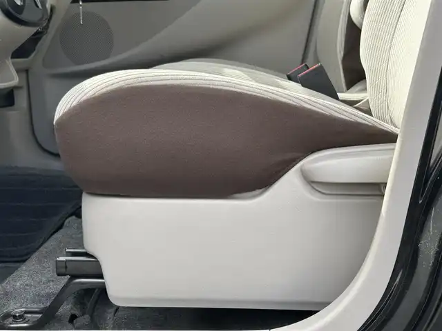 日産 デイズ J 愛媛県 2018(平30)年 1.5万km 黒 社外ナビ（Panasonic製）/BT/AM・FM/CD/DVD/ETC/前後ドライブレコーダー/バックカメラ/コーナーセンサー/衝突軽減システム/踏み間違え防止装置/ステアリングスイッチ/リモコンキー/スペアキー/純正フロアマット