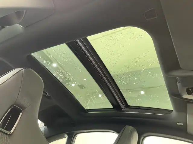 ＢＭＷ Ｍ２３５ｉ グランクーペ xDrive 栃木県 2020(令2)年 4万km メルボルンレッド 4WD/ターボ/BMW Mパフォーマンスキャリパー(黄色)/リアスポイラー/サンルーフ/純正ナビ/(Bluetooth・AppleCarPlay・USB)/バックカメラ/衝突軽減システム/レーンキープアシスト/オートクルーズコントロール/ヘッドアップディスプレイ/ブラインドスポットモニター/前後コーナーセンサー/前後ドライブレコーダー/パーキングアシスト/本革シート/前席パワーシート(運転席メモリー機能付き)/置くだけ充電/パドルシフト/レーダー/オートホールド/LEDヘッドライト/オートライト/オートハイビーム/ビルトインETC/純正アルミホイール/純正フロアマット/ルーフカーボンフィルム/アイドリングストップ/スマートキー/スペアキー1本/取扱説明書/保証書