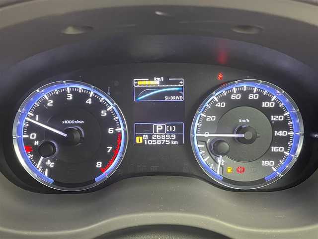 スバル レヴォーグ 1．6GT 大阪府 2014(平26)年 10.6万km クリスタルホワイトP 純正ナビ/クルーズコントロール/ＥＴＣ/スマートキー/プッシュスタート/アイドリングストップ/革巻きステアリング/電格ミラー/純正１７インチアルミホイール/フロアマット/ドアバイザー/レーンアシストキープ