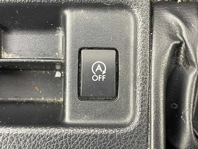 スバル レヴォーグ 1．6GT 大阪府 2014(平26)年 10.6万km クリスタルホワイトP 純正ナビ/クルーズコントロール/ＥＴＣ/スマートキー/プッシュスタート/アイドリングストップ/革巻きステアリング/電格ミラー/純正１７インチアルミホイール/フロアマット/ドアバイザー/レーンアシストキープ