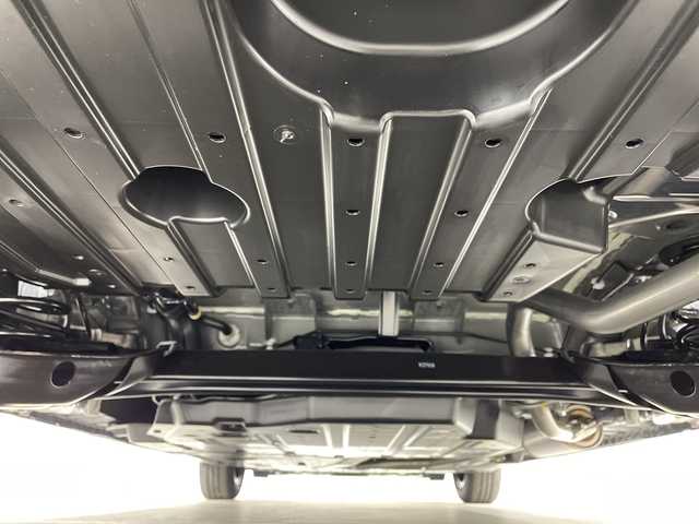 ホンダ フリード ハイブリット e:HEV クロスター 福岡県 2025(令7)年 0.1千km メテオロイドグレーメタリック 禁煙車/純正9インチナビ（LXM-242ZFNI）/フルセグテレビ/バックカメラ/レーダークルーズコントロール/LEDヘッドライト/シートヒーター/純正15インチアルミホイール/両側パワースライドドア/スマートキー/プッシュスタートエンジン/革巻きステアリング/ブラインドスポットモニター