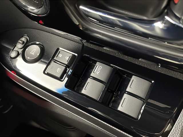 ホンダ Ｎ ＢＯＸ カスタム L ターボ 茨城県 2022(令4)年 2万km クリスタルブラックパール 衝突軽減ブレーキ/フルセグTV/純正ナビ/アダプティブクルーズコントロール/アイドリングストップ/ETC/純正前後ドライブレコーダー/バックモニター/両側電動スライドドア/ハーフレザーシート/シートヒーター（D＋N席）/LEDヘッドライト/純正アルミホイール/純正フロアマット/スマートキー