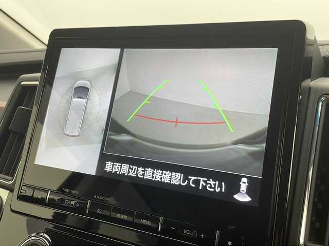 三菱 デリカＤ：５ P 新潟県 2022(令4)年 1.7万km アメジストブラック 純正ナビ/全方位カメラ/衝突軽減ブレーキ/レーダークルーズコントロール/ETC/両側パワースライドドア/オートライト/LEDヘッドライト/ステアリングヒーター/シートヒーター/ステアリングリモコン/プッシュスタート/フロアマット