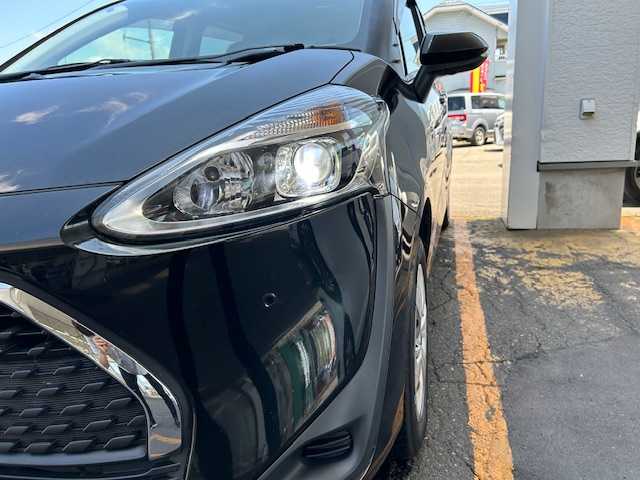 トヨタ シエンタ G 道東・釧路十勝 2019(平31)年 8.8万km ブラックマイカ ４WD/社外SDナビ(CN-HE01WD)/CD/DVD/BT/MSV/フルセグTV/全方位カメラ/両側パワースライドドア/ETC/デアイサー /社外LEDライト/革巻きステアリング/衝突軽減ブレーキ/バイザー/純正マット