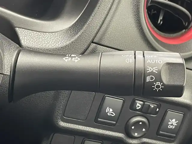 日産 ノート e－パワー ニスモ 滋賀県 2018(平30)年 6.7万km 白 純正ナビ/【CD/DVD/フルセグTV/Bluetooth】/アラウンドビューモニター/ETC/デジタルミラー/インテリジェントクルーズコントロール/車線逸脱防止支援システム/エマージェンシーブレーキ/LEDヘッドランプ/オートライト/ステアリングスイッチ/電動格納ミラー/スマートキー