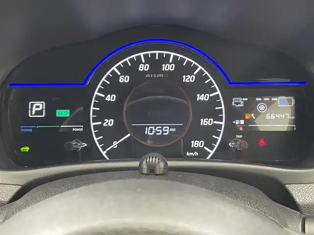 日産 ノート e－パワー ニスモ 滋賀県 2018(平30)年 6.7万km 白 純正ナビ/【CD/DVD/フルセグTV/Bluetooth】/アラウンドビューモニター/ETC/デジタルミラー/インテリジェントクルーズコントロール/車線逸脱防止支援システム/エマージェンシーブレーキ/LEDヘッドランプ/オートライト/ステアリングスイッチ/電動格納ミラー/スマートキー