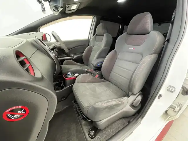 日産 ノート e－パワー ニスモ 滋賀県 2018(平30)年 6.7万km 白 純正ナビ/【CD/DVD/フルセグTV/Bluetooth】/アラウンドビューモニター/ETC/デジタルミラー/インテリジェントクルーズコントロール/車線逸脱防止支援システム/エマージェンシーブレーキ/LEDヘッドランプ/オートライト/ステアリングスイッチ/電動格納ミラー/スマートキー