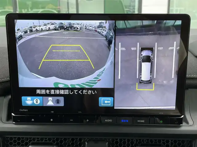 ホンダ ステップワゴン スパーダ eHEV プレミアムライン 香川県 2024(令6)年 2.4万km プラチナホワイトパール 登録時走行距離：23943km/純正SDナビゲーション/→CD/DVD再生/→フルセグTV/全方位カメラ/ビルトインETC2.0 /ステアリングリモコン/レーダークルーズコントロール/シートヒーター（1・2列目）/パワーシート/オートハイビーム/LEDオートライト/フォグランプ/電格ウィンカーミラー/レーンキープアシスト/横滑り防止装置/スマートキー/スペアキー