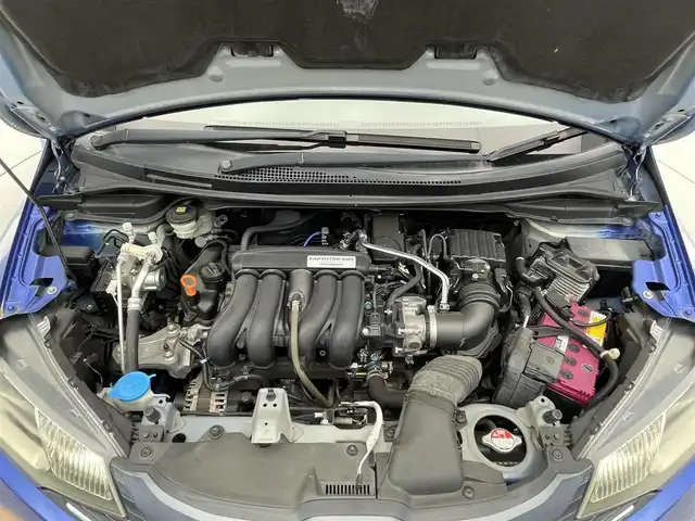 ホンダ フィット 15X 滋賀県 2013(平25)年 7.2万km ブリリアントスポーティブルーメタリック2トーン 社外7インチポータブルナビ/【Bluetooth/CD/DVD/フルセグTV】/ETC/プッシュスタート/スマートキー/ステアリングリモコン/ドアバイザー