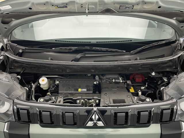 三菱 デリカミニ T プレミアム 長野県 2025(令7)年 0.1千km 緑 4WD/9型ディスプレイオーディオ/（Bluetooth＆AppleCarPlay＆AndroidAuto）/全周囲カメラ/プロパイロット/・追従型クルーズコントロール/・衝突被害軽減システム/・レーンキープアシスト/盗難防止装置/両側パワースライド/シートヒーター（前席）/ステアリングヒーター/純正ゴムマット/デジタルインナーミラー/ルーフレール/リアサーキュレーター/LEDヘッドライト/オートライト/15インチ純正アルミホイール/ライトレベライザー/スマートキー/スペアキー１本/保証書/取扱説明書